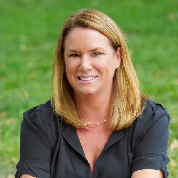 Sally Guglielmo Headshot
